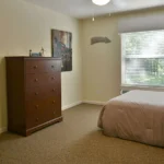 Ashbrook-2023_14_suite-bedroom