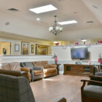 12-Parkwood_Arbors_TVLounge