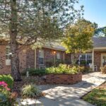 2-ozark-independent-senior-living-walking-path