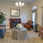 4-chestnut-glen-large-assisted-living-foyer