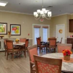 4-willow-springs-assisted-living-family-style-dining