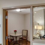 5-Quaker-Hill-internet-lounge