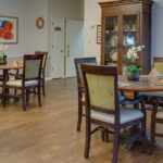 5-dining-room-at-clinton-memory-care