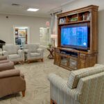 7-chestnut-glen-living-room