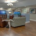 7-memory-care-tv-lounge-marshall