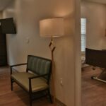 8-Unique-Semi-Private-Room-Layout-for-Privacy