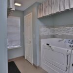 9-Assisted-Spa-Style-Bathing