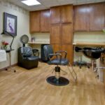 hair-salon-at-springfield-skilled-nursing_mbg3ps
