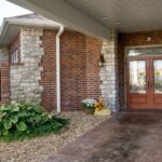 main-entry-to-springfield-skilled-nursing_yg8owj